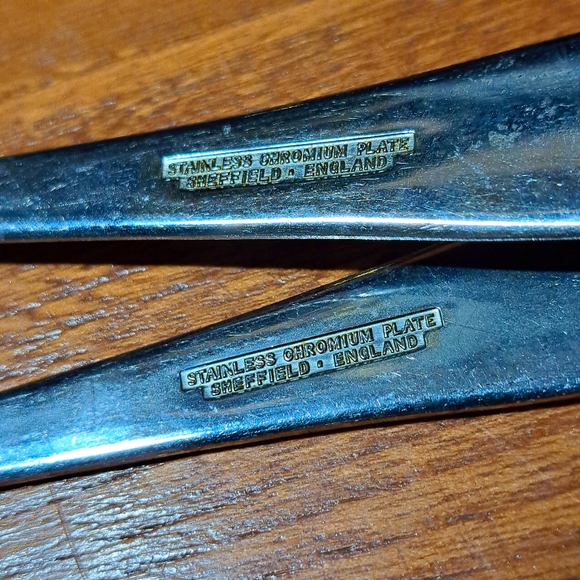 Stainless steel serving sets - Picture 3 of 5